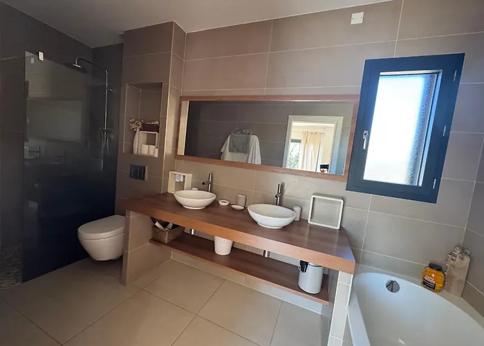 Corse Du Sud ヴィラ ピアノトリ・カルダレロ